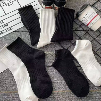 🧦 Officiell butik – Kollektion av långa, mellanlånga och korta strumporMjuka, töjbara och halkfria