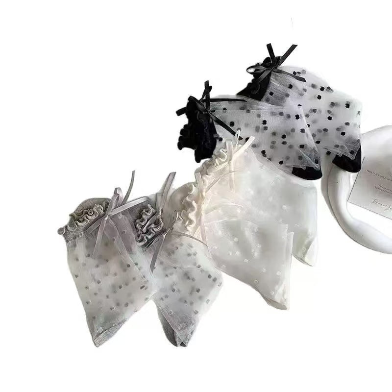 🧦 Officiell butik – Andningsbara strumpor i issilk med prickig design